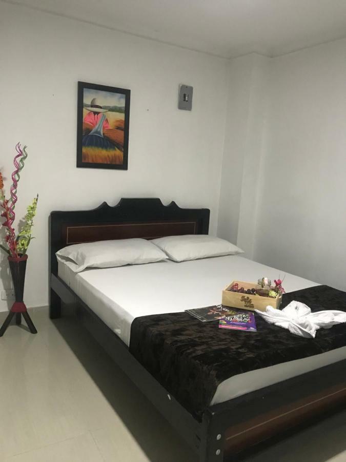 Hotel Bulerias 33 Medellín Dış mekan fotoğraf