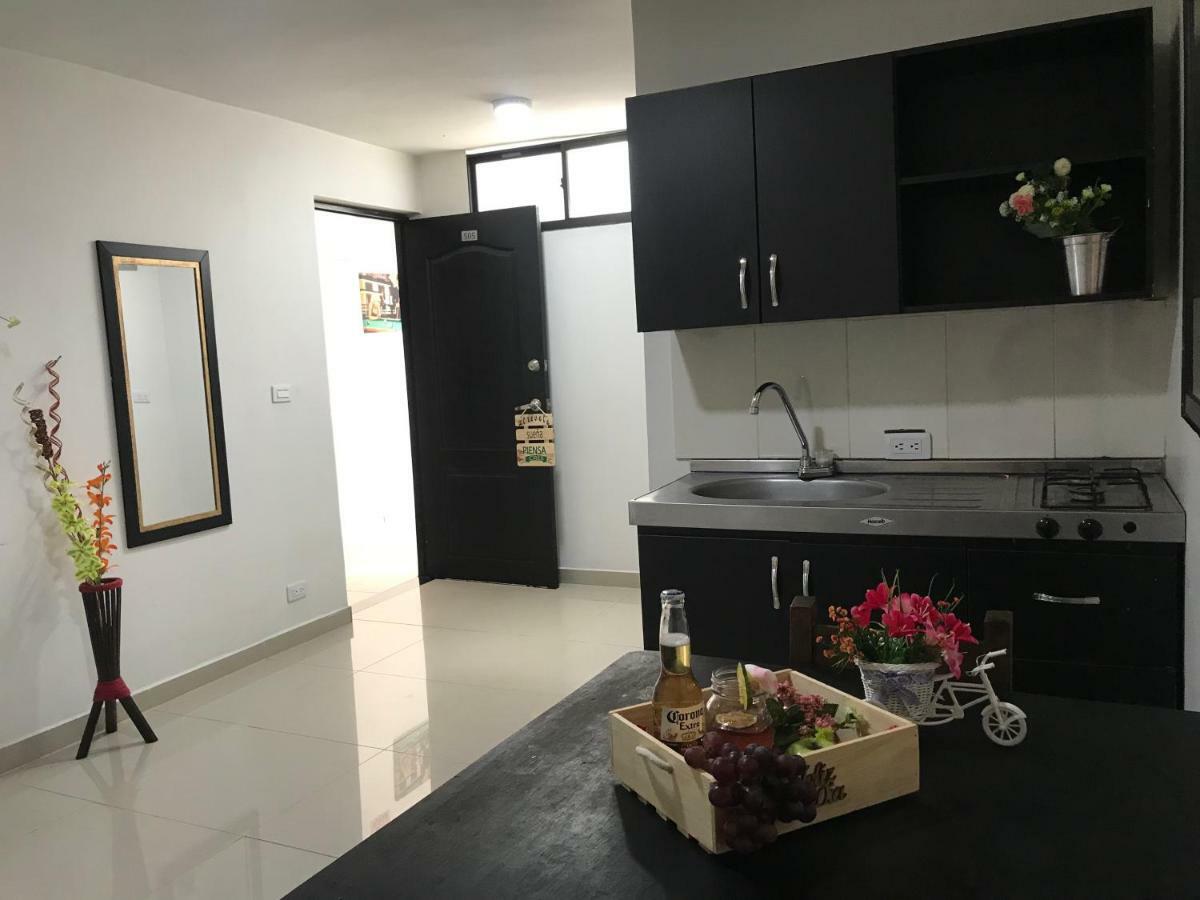 Hotel Bulerias 33 Medellín Dış mekan fotoğraf