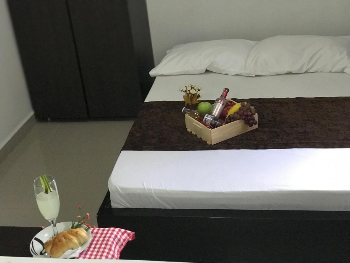 Hotel Bulerias 33 Medellín Dış mekan fotoğraf