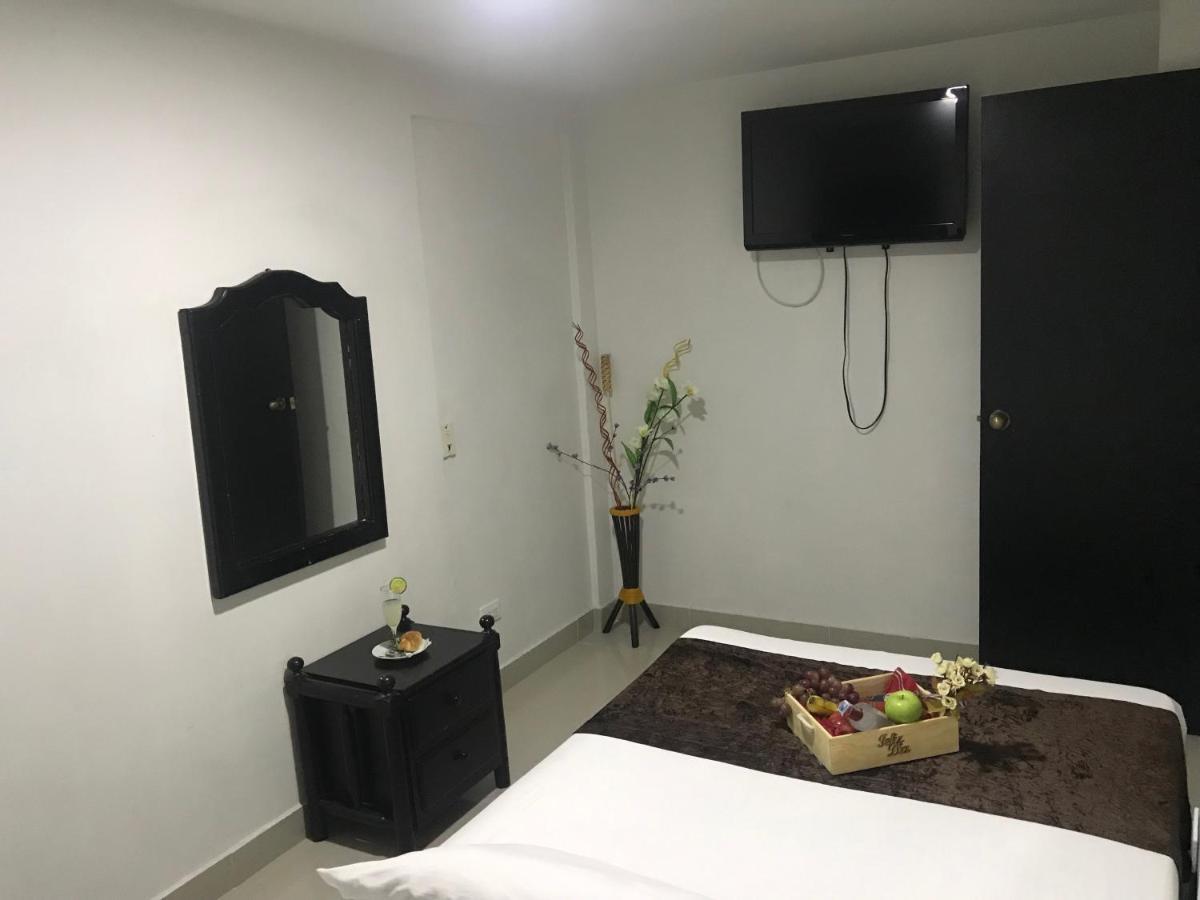 Hotel Bulerias 33 Medellín Dış mekan fotoğraf